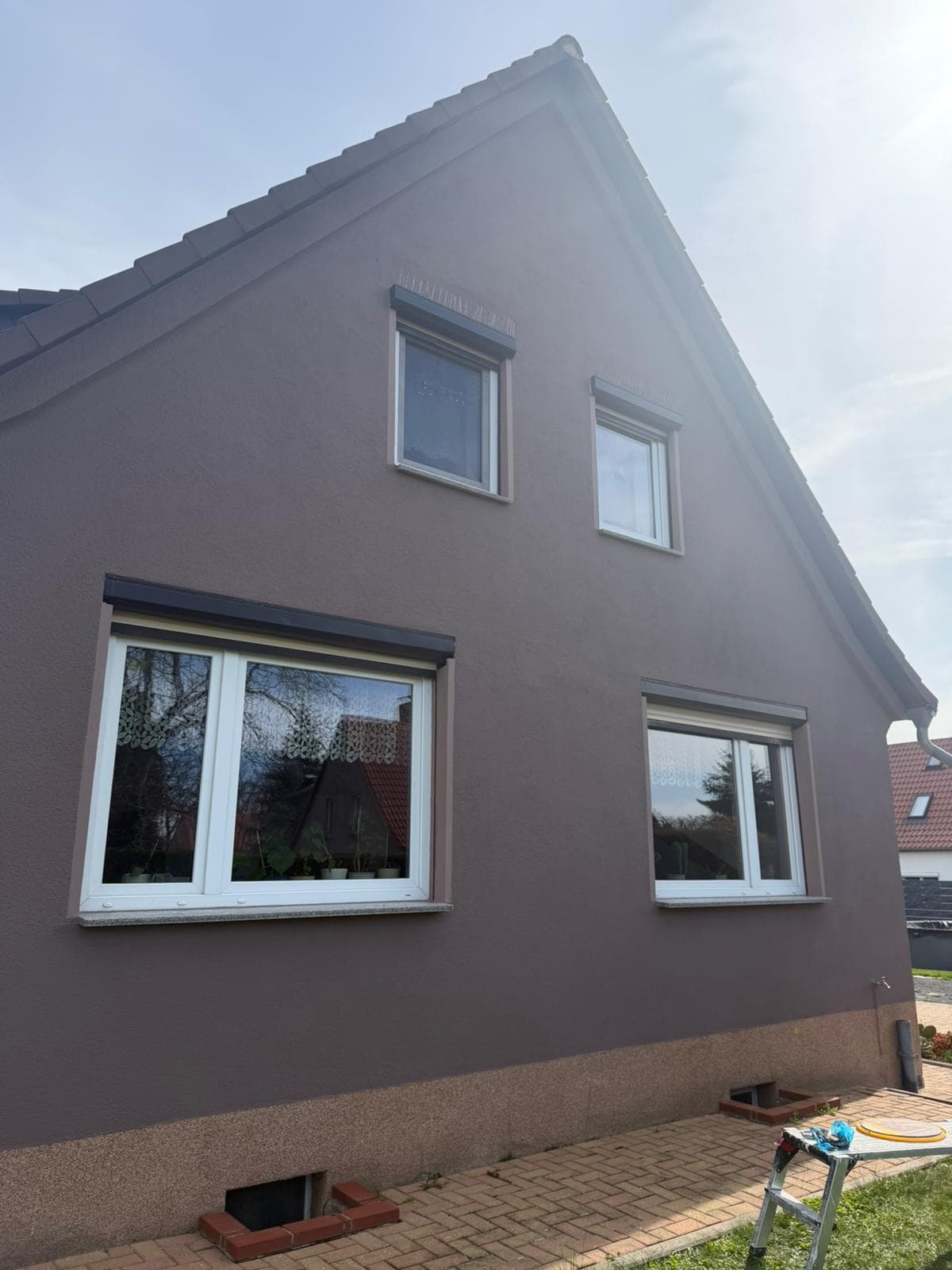 Fassadenbeschichtung Einfamilienhaus Grau